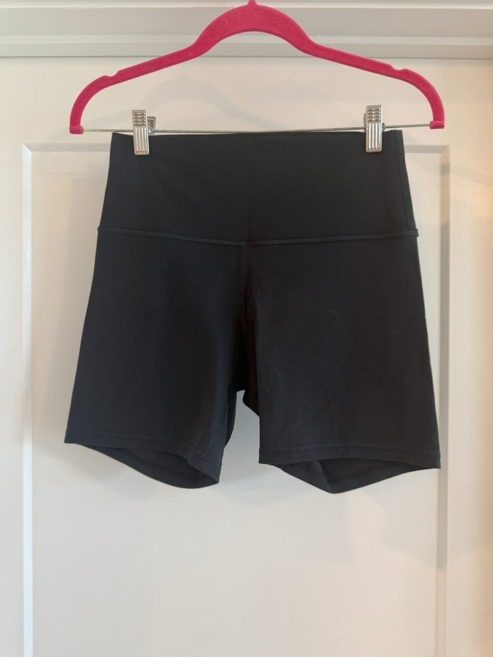 Lululemon Black High Rise Biker Shorts 6" Size 8